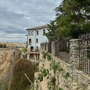 Gav Mondragon Ronda